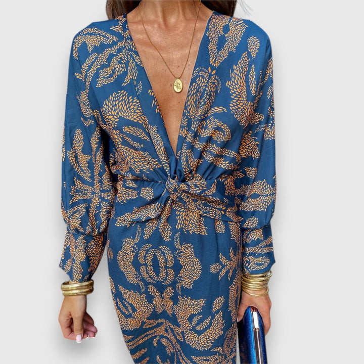 Ilenia | Premium mekko käsityönä tulevalla designilla