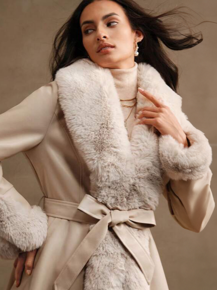 Corinne | Taidekarvamatellukka