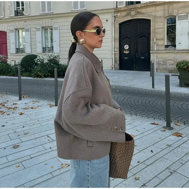 Monika | Ajaton oversized-takki vaivattomaan tyylikkyyteen