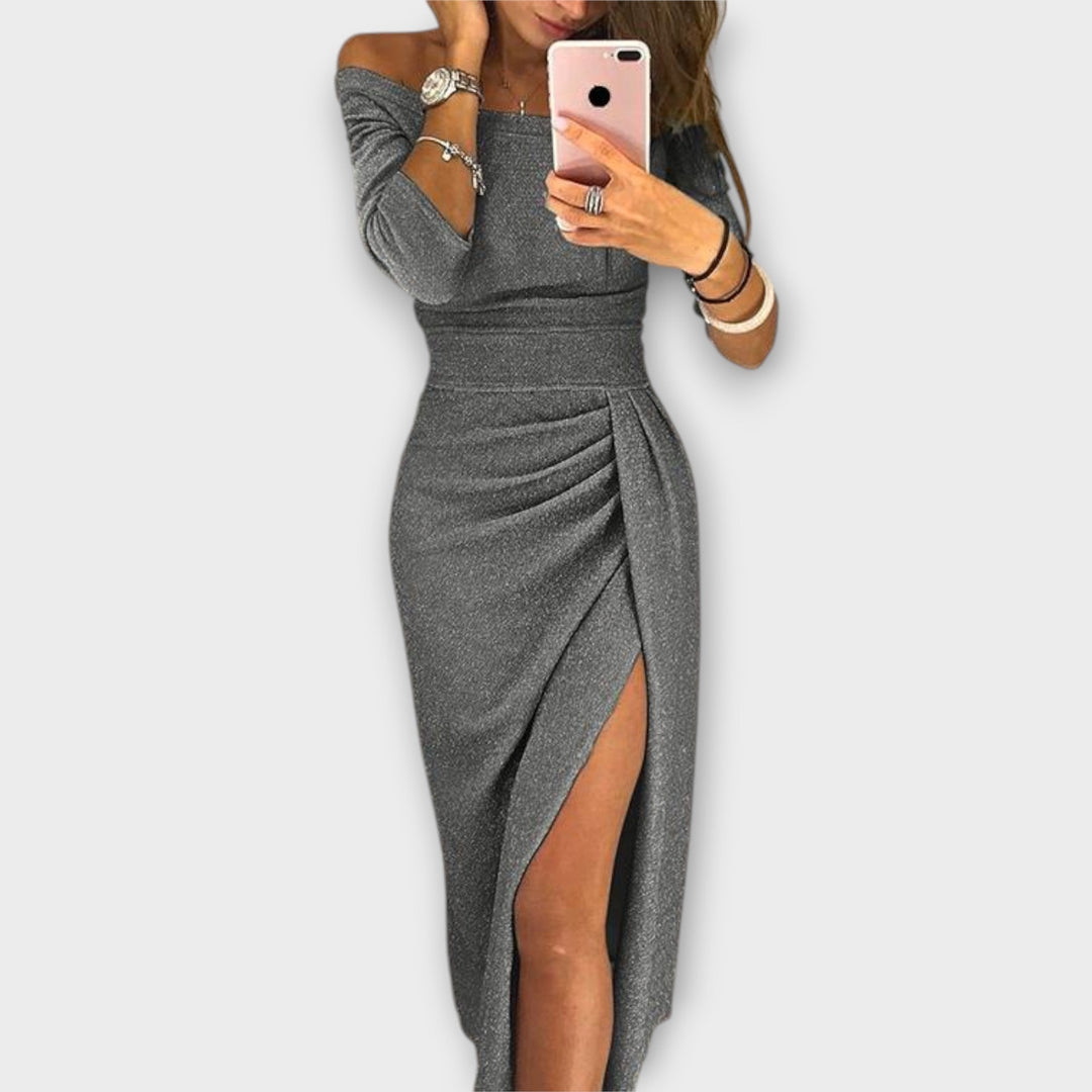 Nikita | Olkavyötön premium-mekko ja hohdeefekti