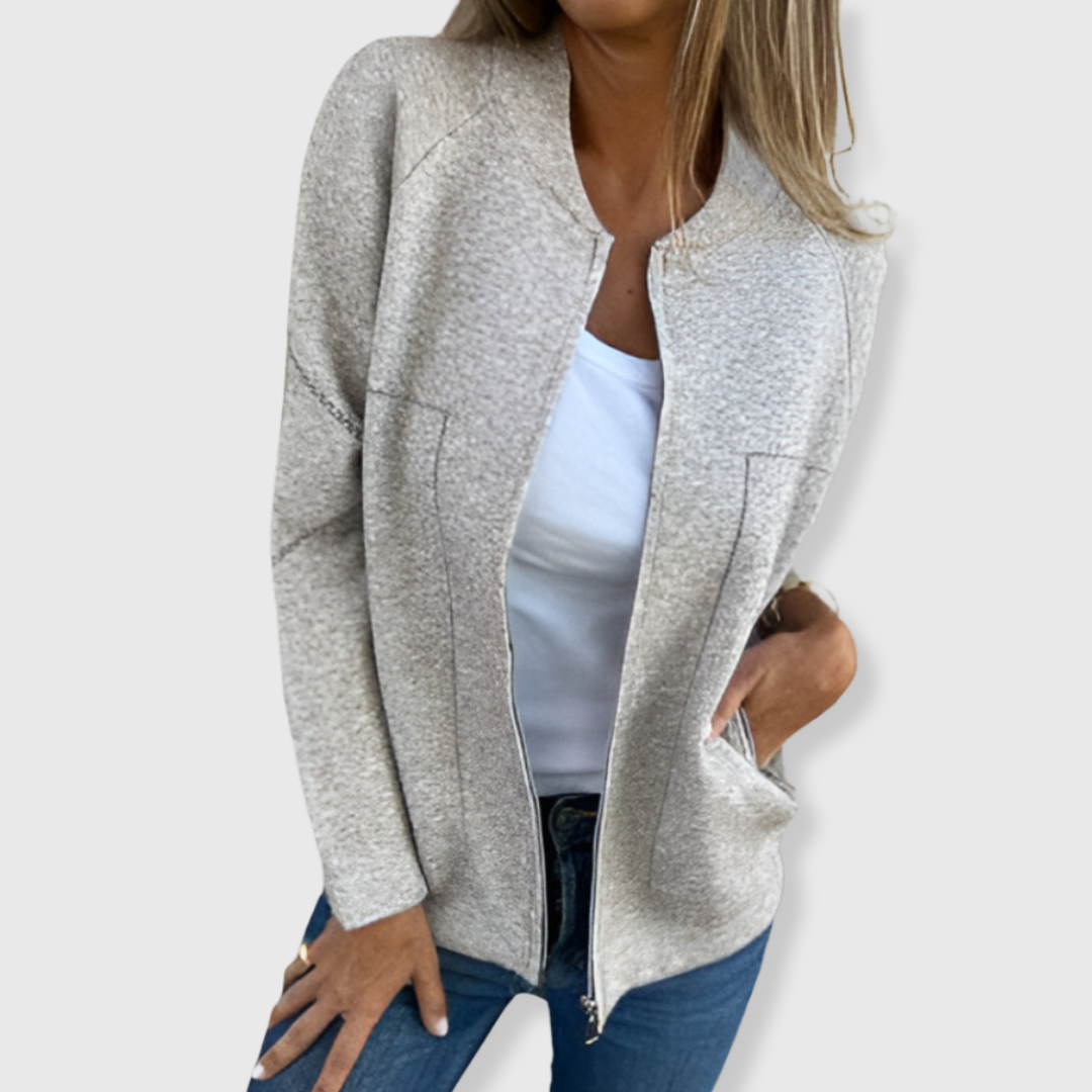 Silvina | Vetoketjullinen pompputakki