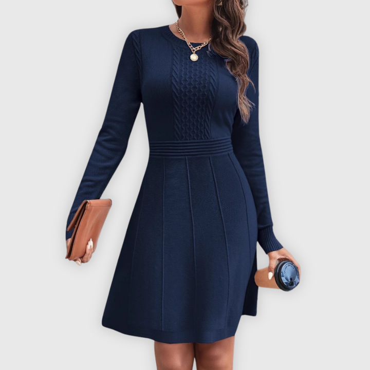 Daniela | Rääsineuleen kaltainen käsintehty mekko