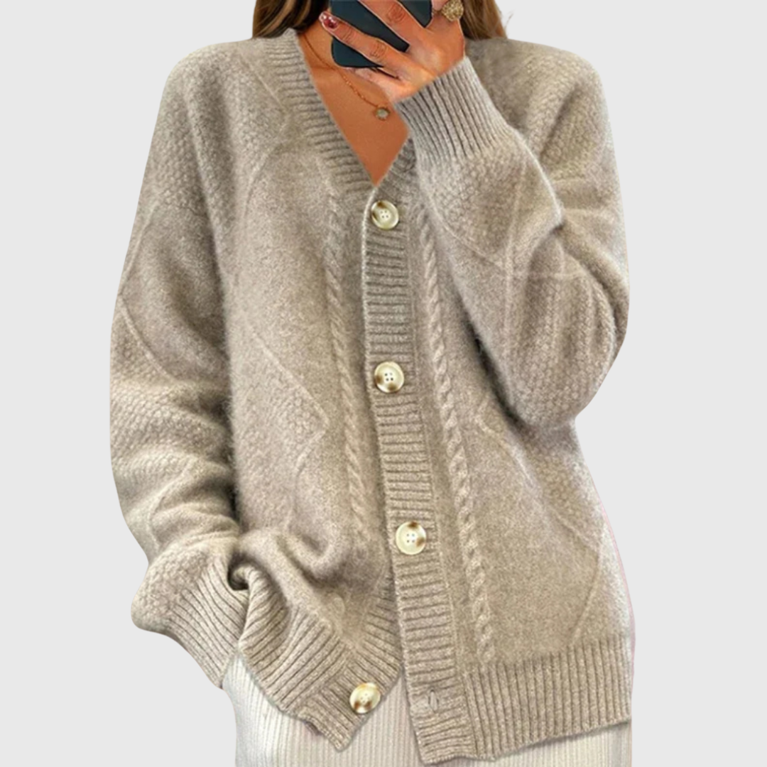 Eloise | Tyylikäs neulottu neuletakki