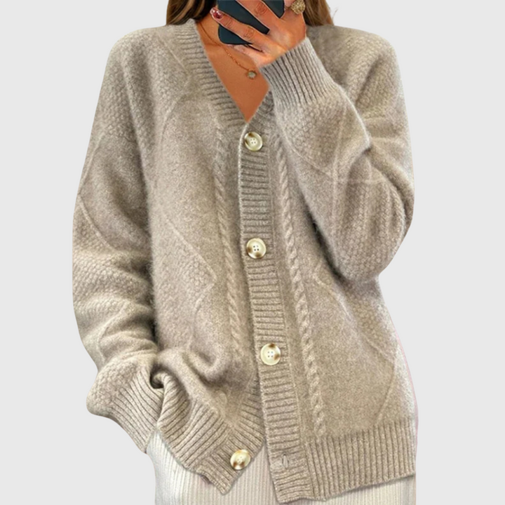 Eloise | Tyylikäs neulottu neuletakki