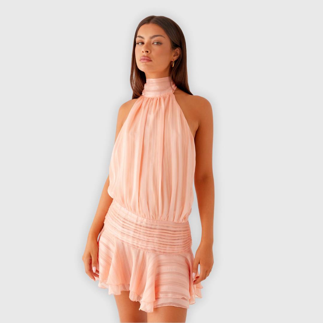 Luna | Minimekko halterneckilla jo lentää