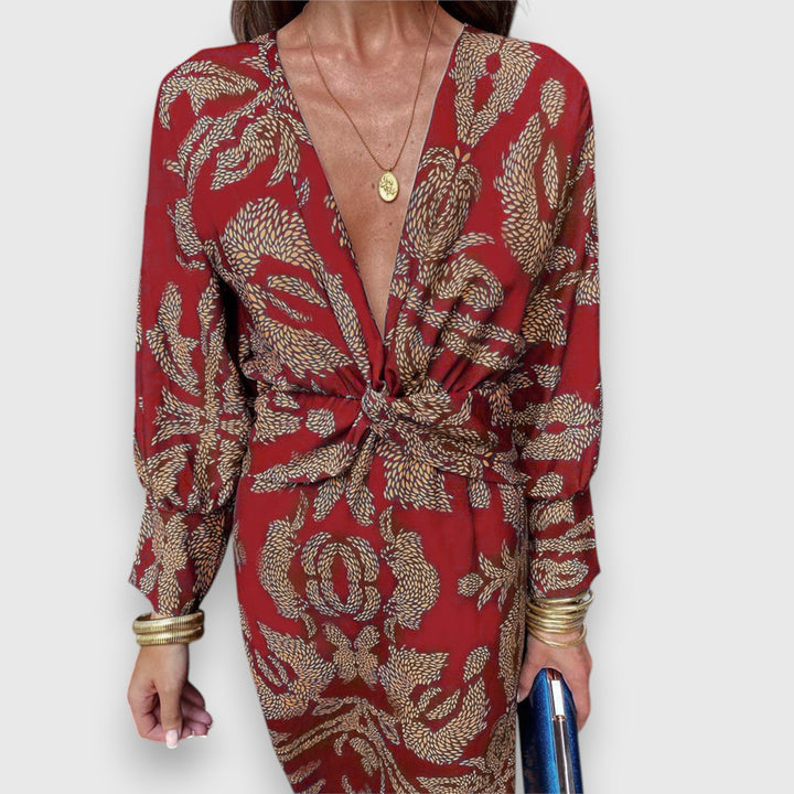 Ilenia | Premium mekko käsityönä tulevalla designilla