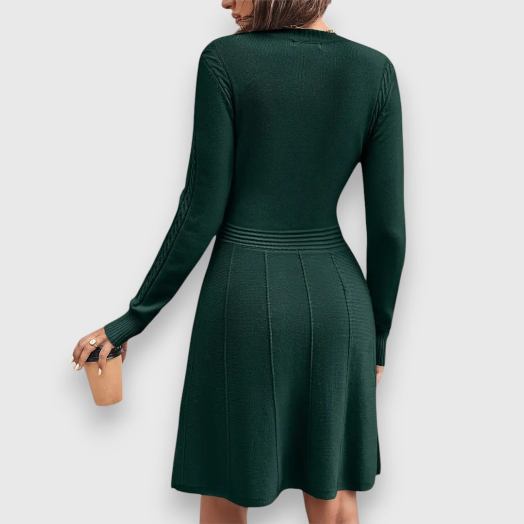 Daniela | Rääsineuleen kaltainen käsintehty mekko