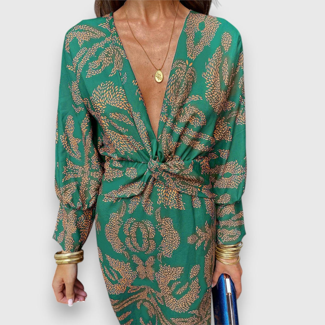 Ilenia | Premium mekko käsityönä tulevalla designilla