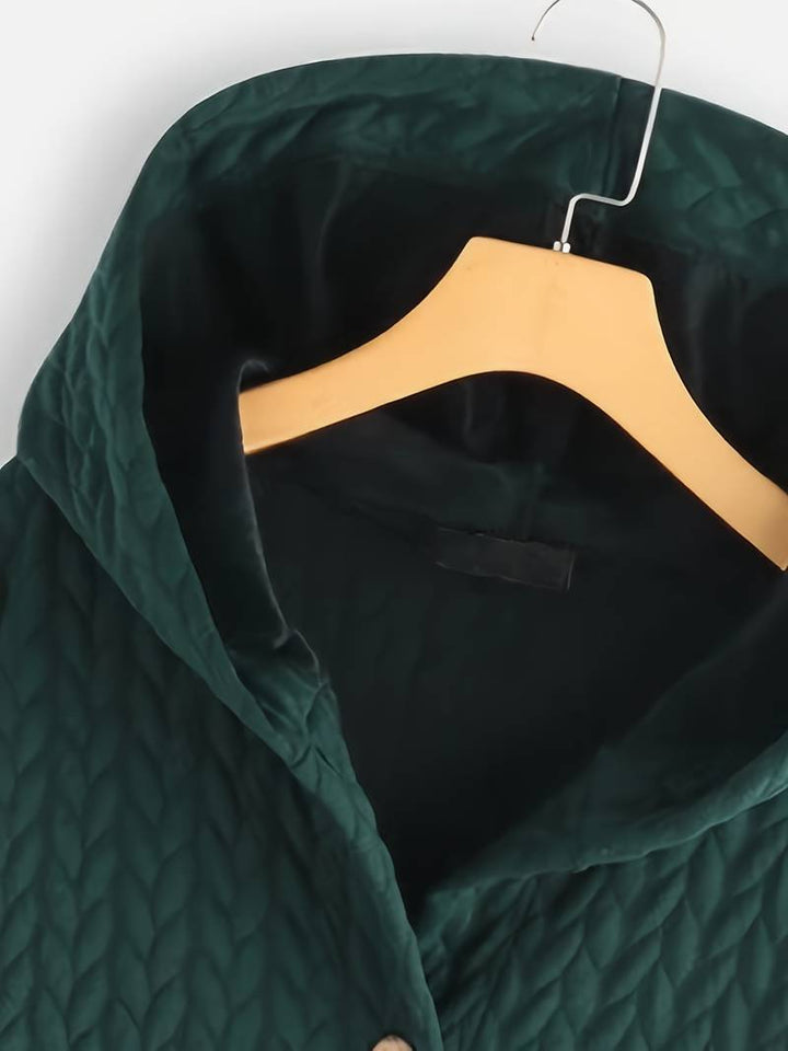 Lina | Jurytakki huppu ja napinpalkein