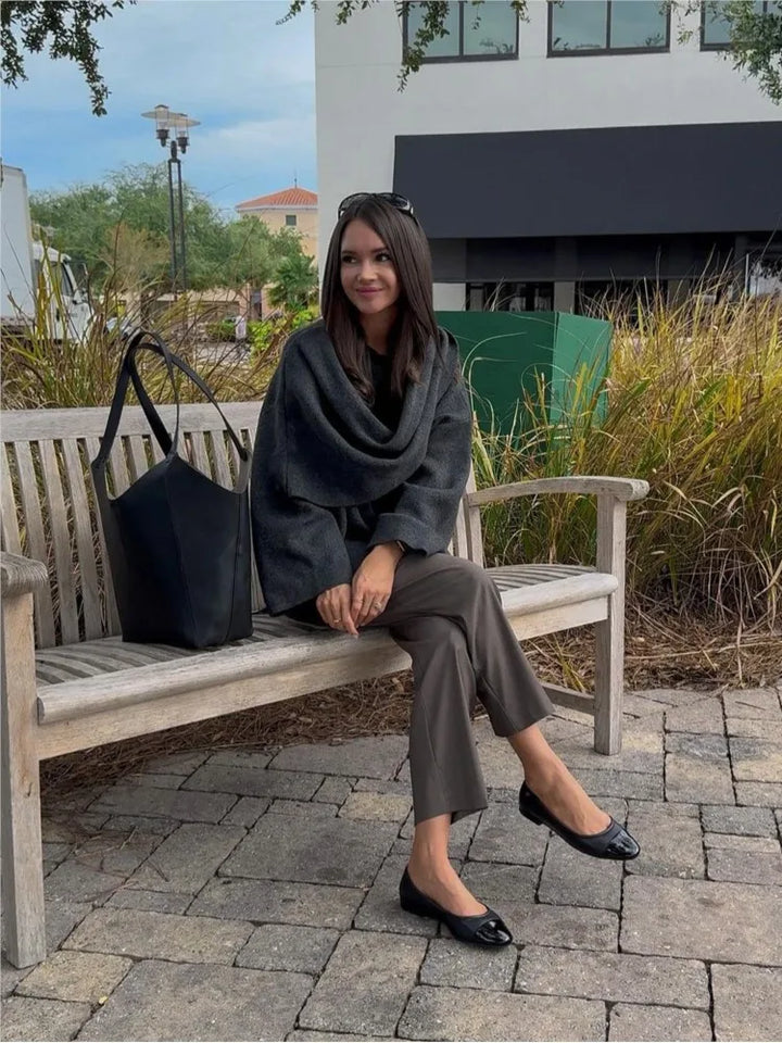 Elena | Leikattu valo sisäänrakennetulla huivillalla