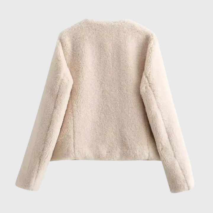 Aurora | Pehmoinen teddy-takki pannenpainikekiinnityksellä