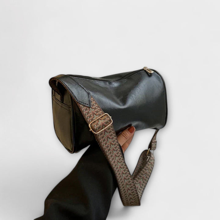 Léora. - Vintage-olkalaukku