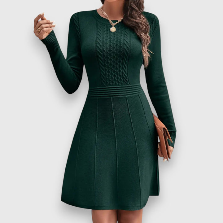 Daniela | Rääsineuleen kaltainen käsintehty mekko