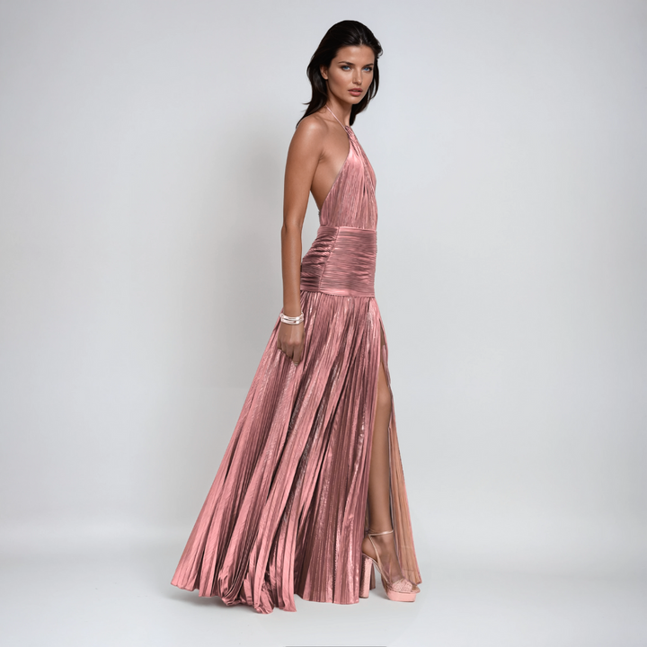 Nerina | Pituinen metallivärinen mekko selkäaukkolla