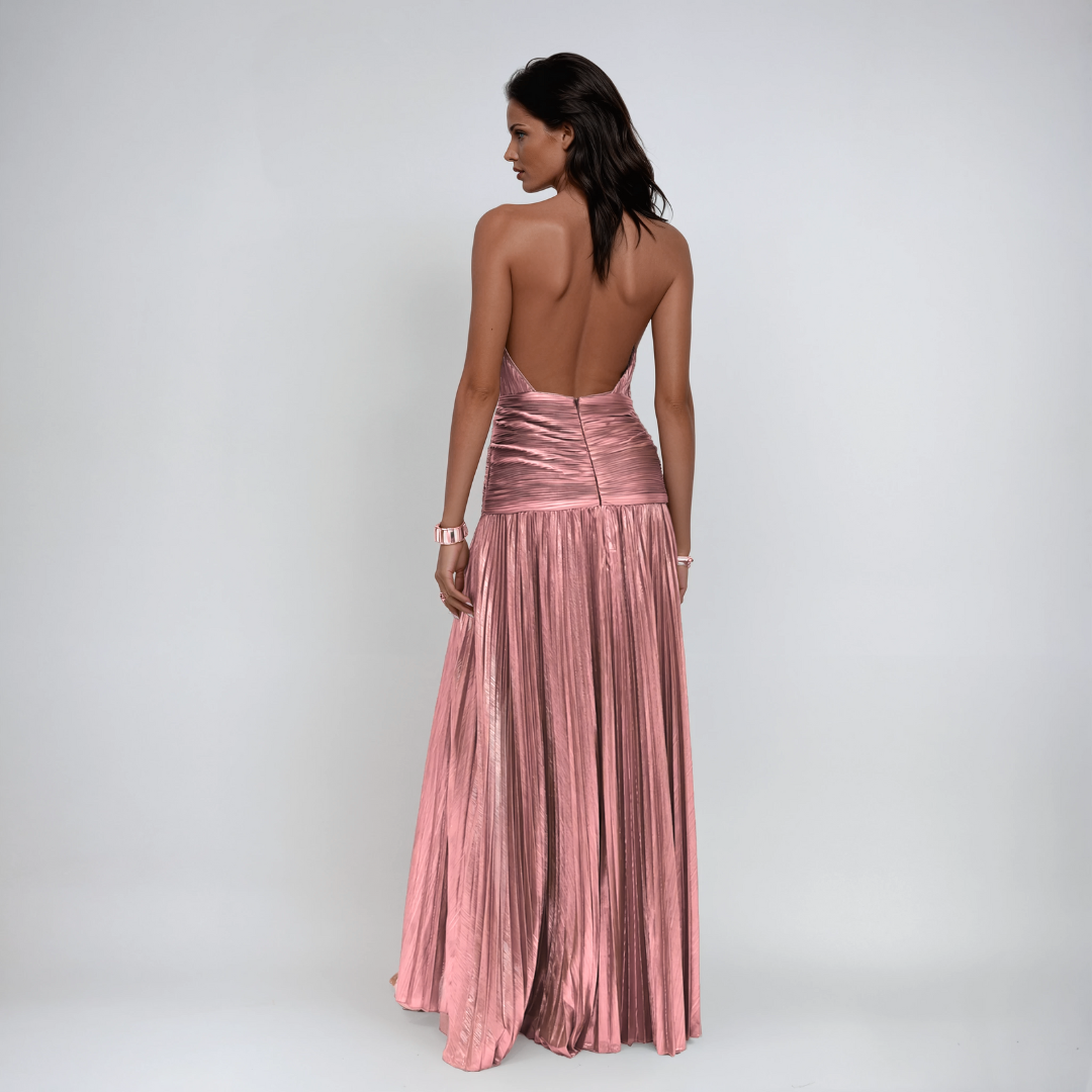 Nerina | Pituinen metallivärinen mekko selkäaukkolla